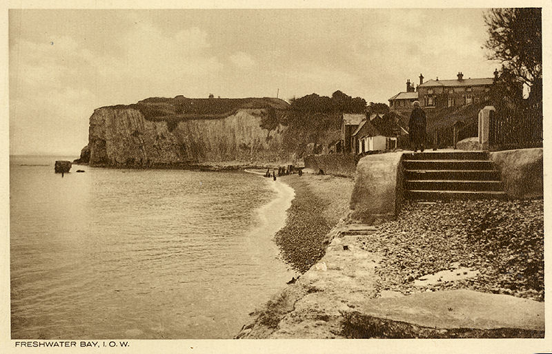 Freshwater bay boathouse